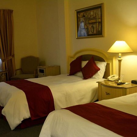 Best Western Centro Cadereyta Cadereyta Jimenez Bagian luar foto