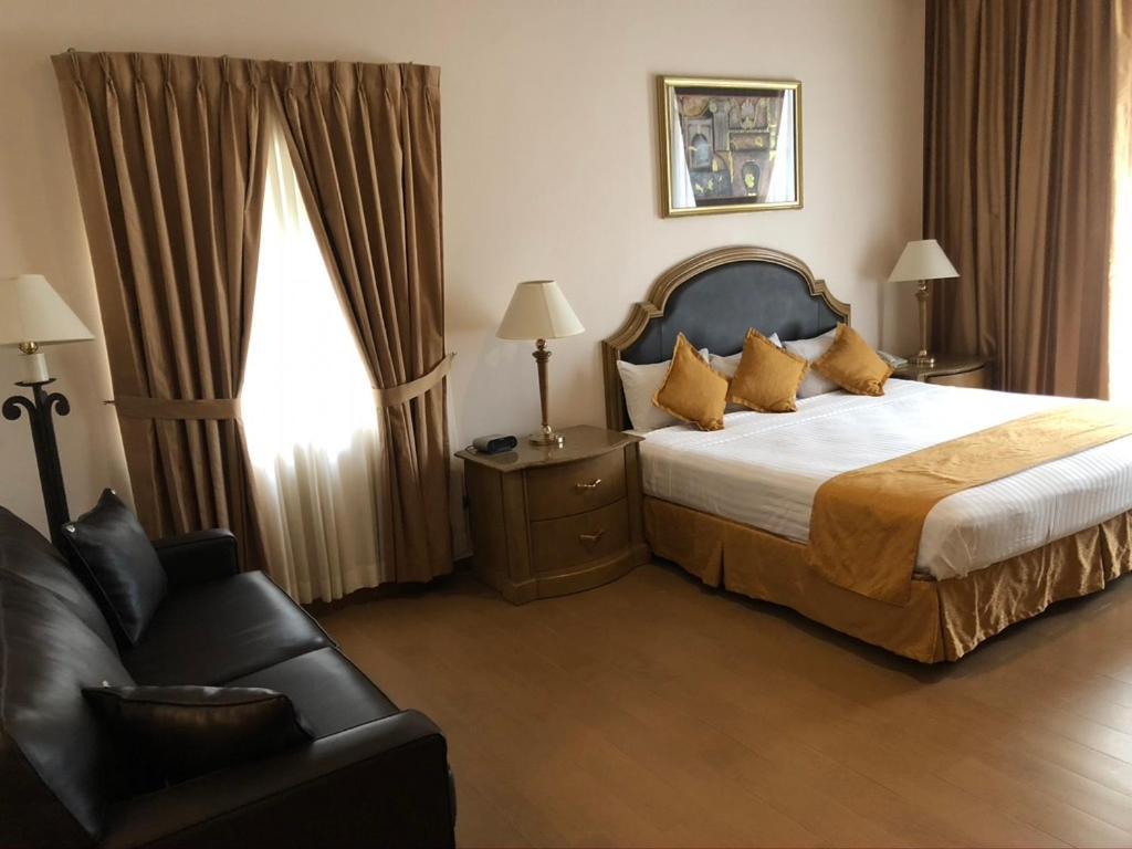 Best Western Centro Cadereyta Cadereyta Jimenez Bagian luar foto