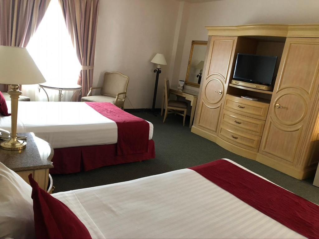 Best Western Centro Cadereyta Cadereyta Jimenez Bagian luar foto