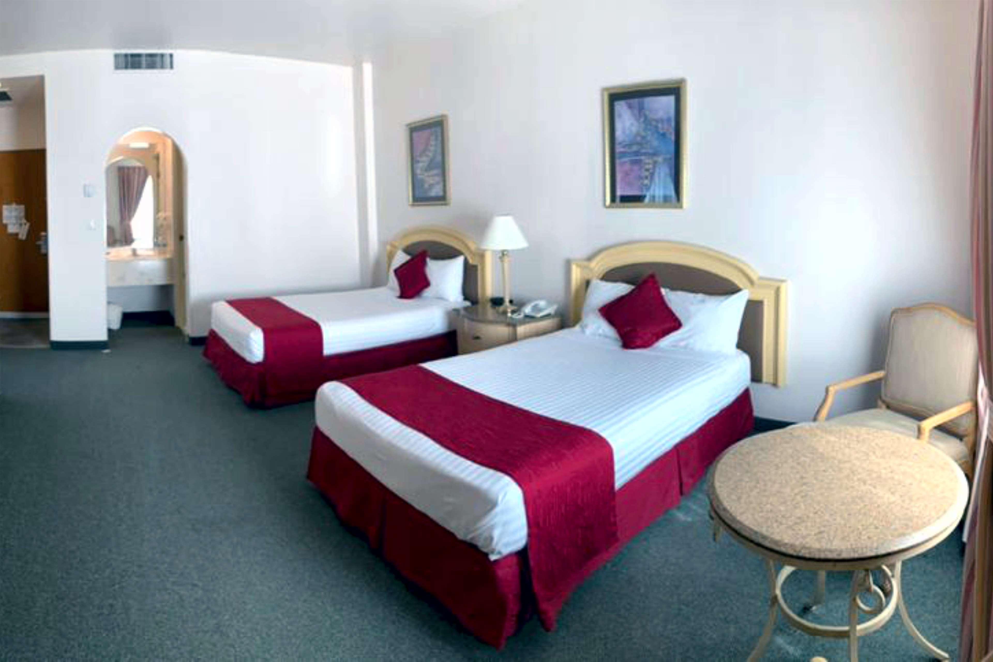 Best Western Centro Cadereyta Cadereyta Jimenez Bagian luar foto