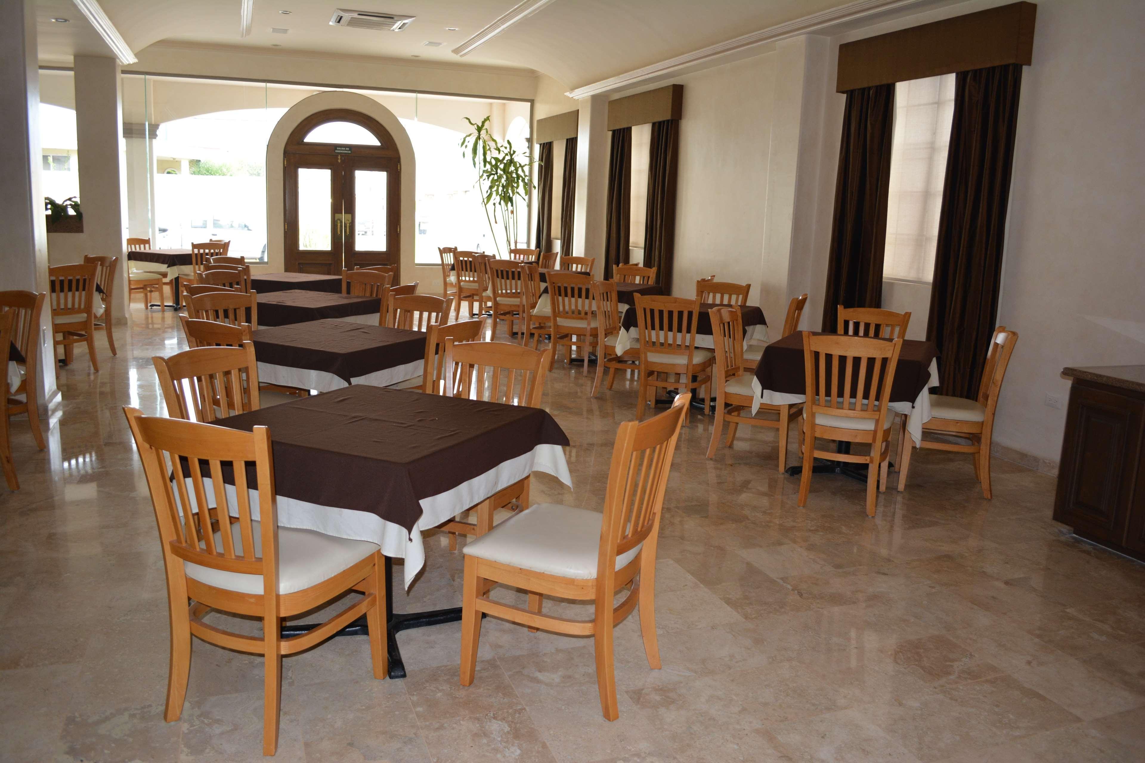 Best Western Centro Cadereyta Cadereyta Jimenez Bagian luar foto